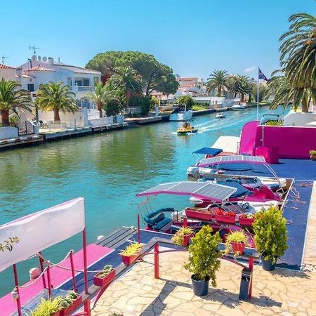 Casita Con Jardin, Bbq, Wifi, Centro Y Playa Villa Empuriabrava Bagian luar foto
